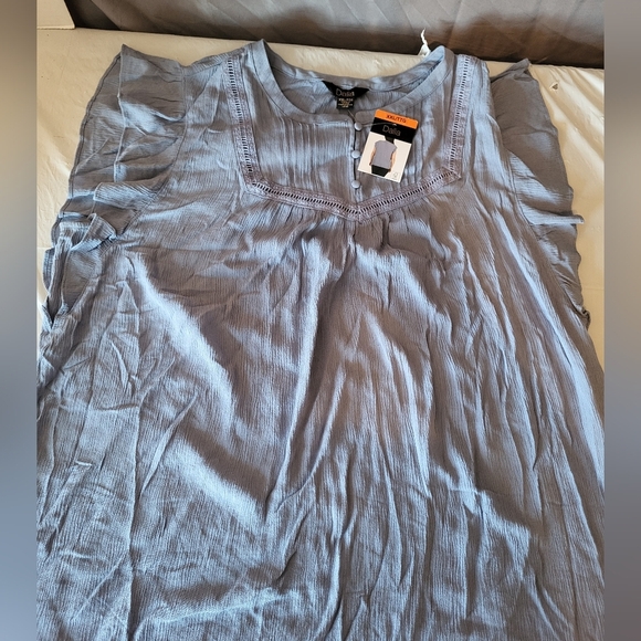 NEW DALIA Women's Blue Ruffle Sleeve Top - Picture 4 of 4